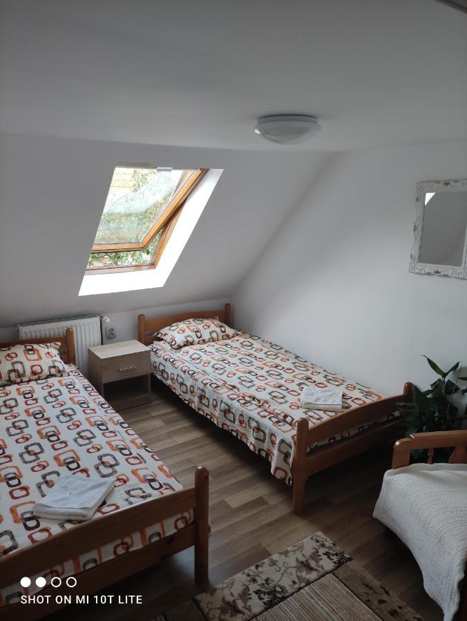 Ferienwohnung Rita Vendeghaz Ciumani Exterior foto